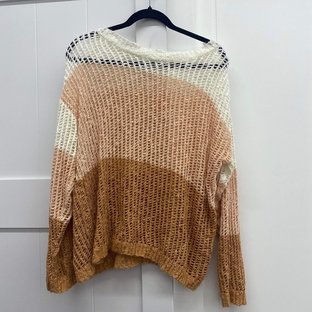 Women’s sweater